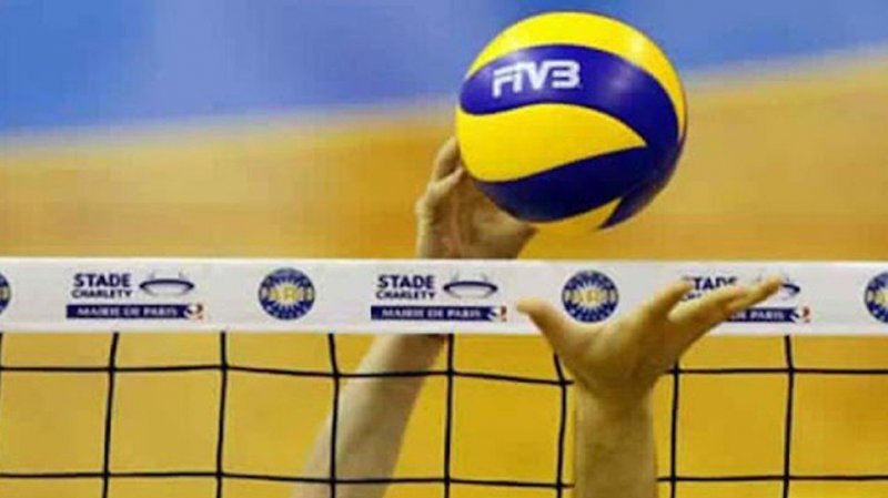 الكرة الطائرة: برنامج مقابلات البلاي أوف