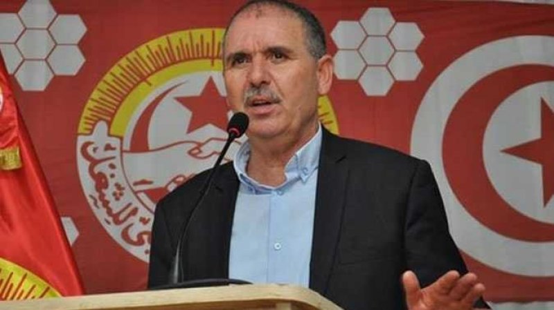 الأمين العام للإتحاد نور الدين الطبوبي يدعو خلال مؤتمر منوبة نقابيي كافة القطاعات الى التضامن النقابي مع المربين بكافة الأشكال الرمزية النضالية