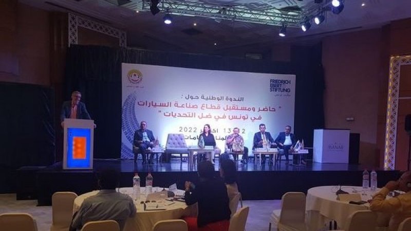 التضامن الدولي ودعم الحوار في قطاع السيارات