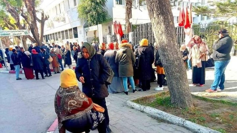 مستحقات متخلدة لفائدة اعوان الشركة التعاونية المركزية للبذور والمشاتل الممتازة