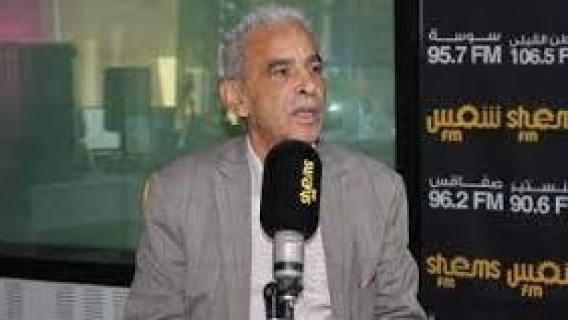 الاضراب العام أحد السيناريوهات وحفيظ يؤكد مواصلة الاحتجاجات السلمية