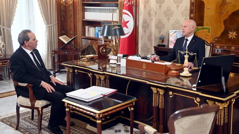 سعيد يدعو إلى الإسراع بوضع مشروع قانون يتعلق بإنهاء المناولة في القطاع الخاص