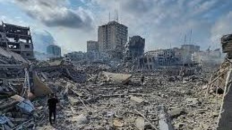 ارتفاع حصيلة الشهداء في قطاع غزة إلى 55.998 والإصابات إلى 131.559 منذ بدء العدوان