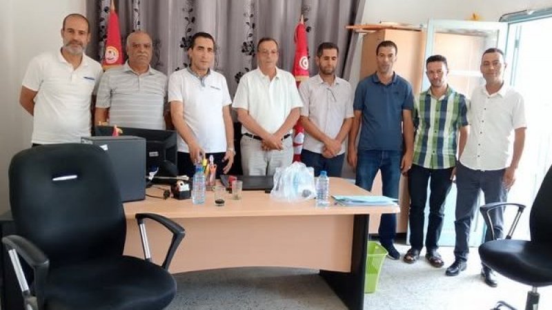 تشكيلة جديدة على رأس النقابة الأساسية لاداريي التربية بسبيبة