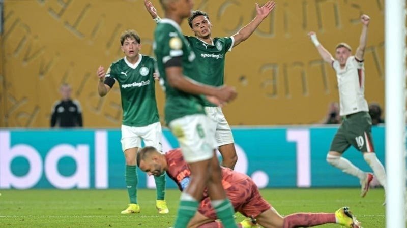 تشيلسي الإنقليزي يفوز على بالميراس البرازيلي ويضرب موعداً مع فلومينينسي في نصف نهائي مونديال الاندية