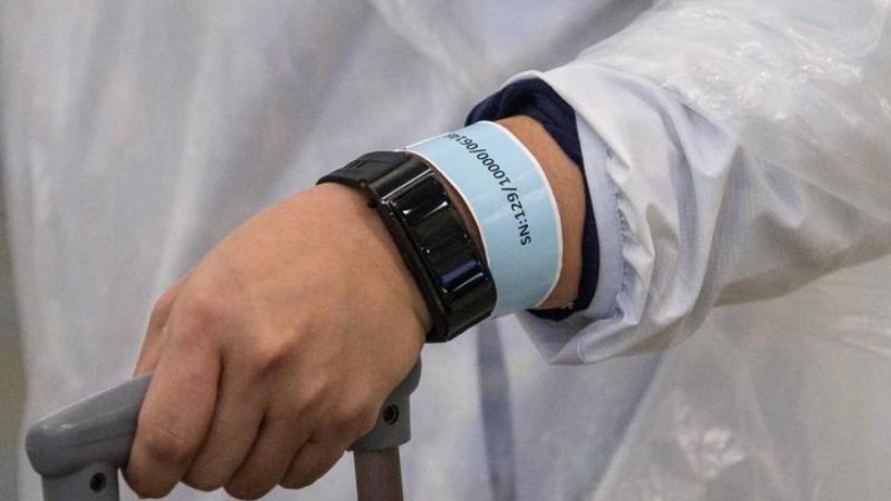 فكرة : السوار الالكتروني اونظام GPS للمسنين وخاصة مرضى الزهايمر وفاقدي الذاكرة