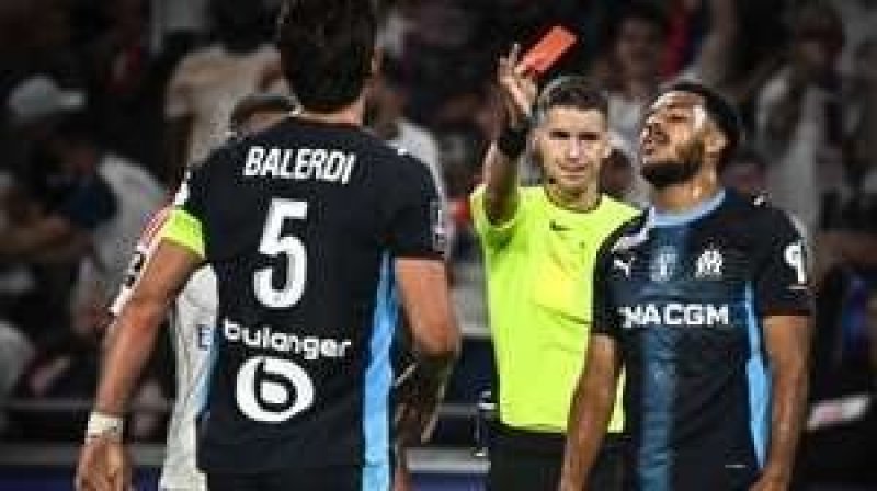 أولمبيك ليون يحقق فوزا ثمينا على أولمبيك مارسيليا في البطولة الفرنسية
