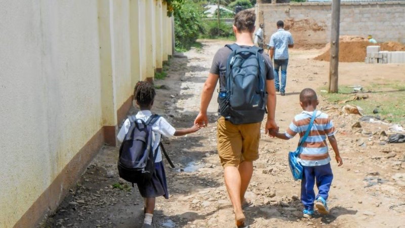 تساؤلات جوهرية في يوم نريده بداية لمستقبل واعد يليق بتلاميذنا وببلادنا