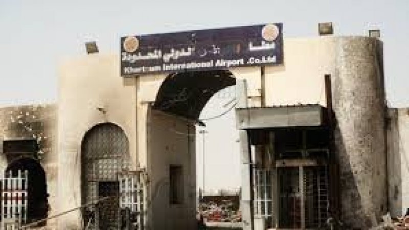 هجوم بطائرات مسيّرة يستهدف محيط مطار الخرطوم بالسودان قبيل استئناف الرحلات الداخلية