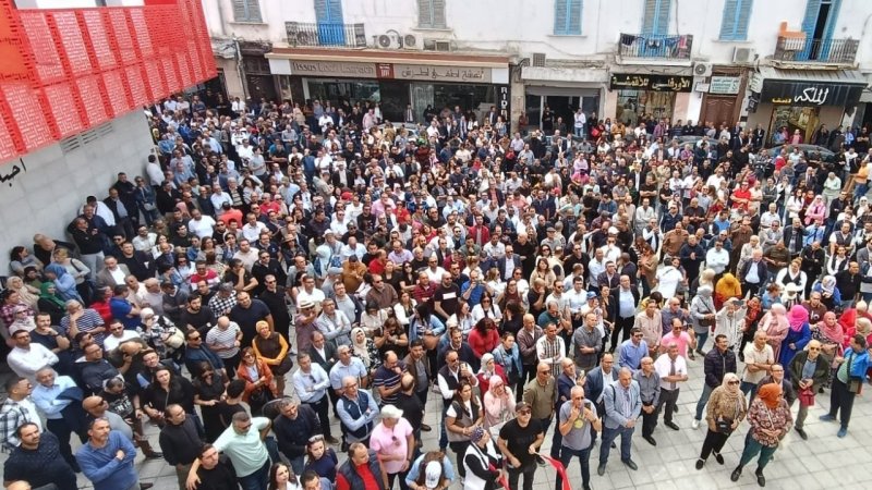 في بلاغ لها : جامعة البنوك تحيي منظوريها و تجدد تمسكها بالحوار من أجل تحقيق مطالب القطاع