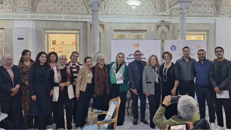 أطروحة "الرأي العام ومواقع التواصل الاجتماعي" تفوز بجائزة أفضل أطروحة دكتوراه لسنة 2025 "