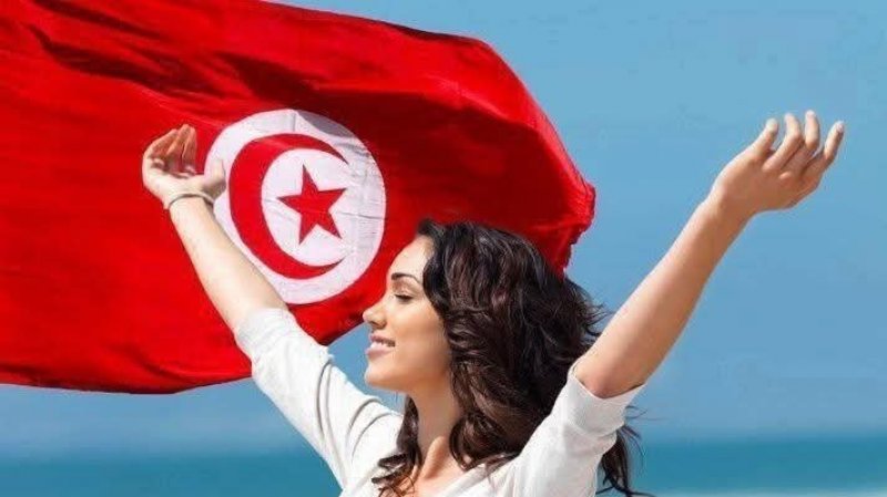 دعوة إلى حلّ اتحاد الكتاب التونسيين .. ما القصة ؟