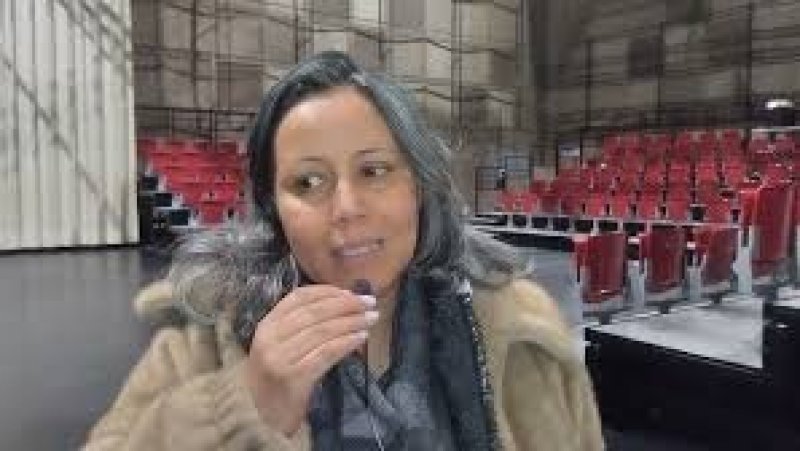 "مسرحية ” السكر المُرْ