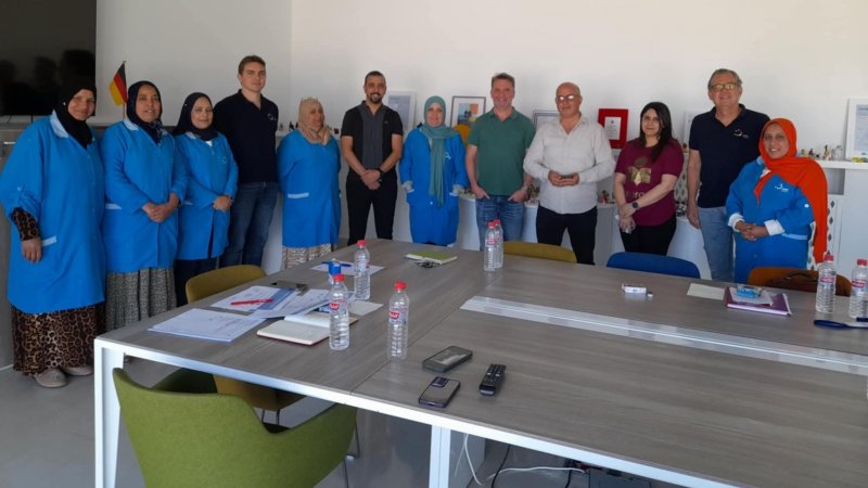 النقابة الأساسية لشركة ناني بمنزل بوزلفة وسيدي التومي تدعو العمال إلى الوحدة