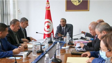 رسمي: الملاعب والقاعات الرياضية تفتح أبوابها للجماهير بنسب محددة