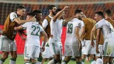 منتخب الجزائر يصل إلى مصر يوم الإثنين