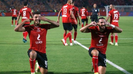 الأهلي يفوز على الزمالك.. ولمعلول نصيب الأسد من الأهداف