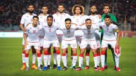 بعثة المنتخب التونسي لكرة القدم تشدّ الرحال الى غينيا الإستوائية