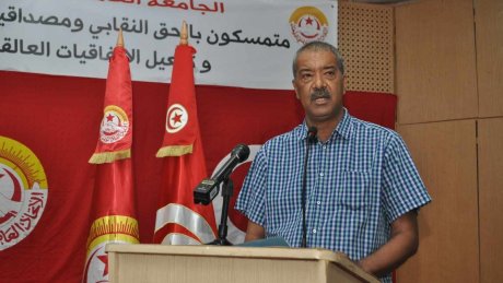 عمايرية في افتتاح مؤتمر جامعة البلديين: القطاع عرف تحولات وتحديات استثنائية وما تزال الرؤى غامضة بشأن المستقبل