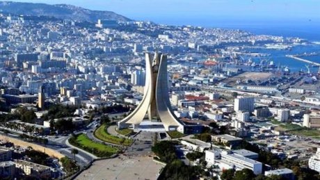 الجزائر: دائرة منع الاضرابات والاحتجاجات تتوسع والبلاد لم تعد في حاجة إلى أحزاب أو نقابات أو مؤسسات إعلامية