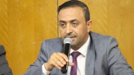 السميري في ندوة النفط و الكيمياء : الاتحاد قوة اقتراح وسنقدم توصيات القطاع حول تنقيحات مجلة الشغل