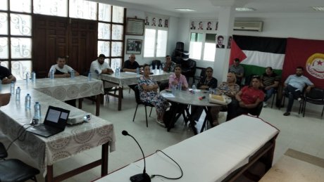 منوبة : دورة تدريبية حول صحافة الموبايل وصناعة المحتوى والمحاذير القانونية للنشر على مواقع التواصل الاجتماعي