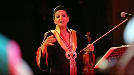رسالة مفتوحة إلى وزيرة الاشراف: من اجل ثورة ثقافية حقيقية، لا تقبل المساومة