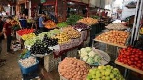 انخفاض حاد في الأسعار بقطاع غزة خلال شهر سبتمبر وتأثير ملحوظ على مؤشر غلاء المعيشة في فلسطين
