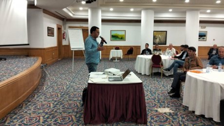 النقابيون في ندوة القطاع الخاص : استهداف الاتحاد لن يلغي مكانته لدى الشعب