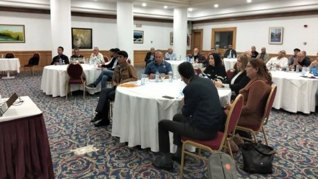 بوستة في الندوة التكوينية لقسم القطاع الخاص : الاتحاد يحمل مشروعا وطنية وميزانية الدولة تقشفية جبائية