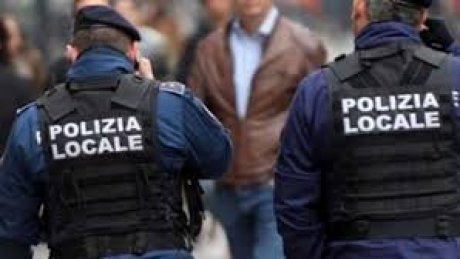 في عملية تحيل : تونسيون يتقاضون منحا عائلية وتعويضات مدرسية في ايطاليا بوثائق مزورة وهم يقطنون في تونس