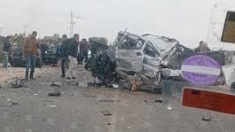 تصادم مأساوي على طريق «الفرش»: وفاة سائق ومرافقته وإصابة 4 من عائلة واحدة