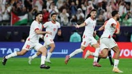 المنتخب الأردني يعبر إلى نهائي كأس العرب لكرة القدم بفوزه على نظيره السعودي