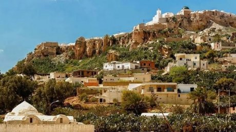 طقس اليوم الإثنين : أمطار متفرقة مؤقتا رعدية في قطاع غزة و تونس