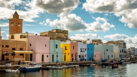 طقس اليوم الثلاثاء : غائم جزئيا في قطاع غزة و أمطار غزيرة في تونس