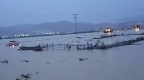 بعد تحذيرات الرصد الجوي : والية نابل تدعو الى الابتعاد عن المنصات العالية و أعمدة الإنارة