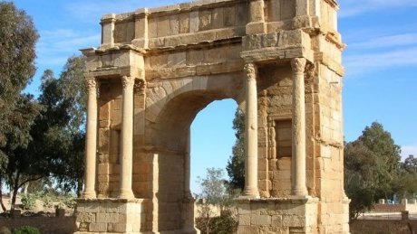 طقس اليوم الخميس : أمطار متفرقة و مؤقتا رعدية في قطاع غزة و تونس