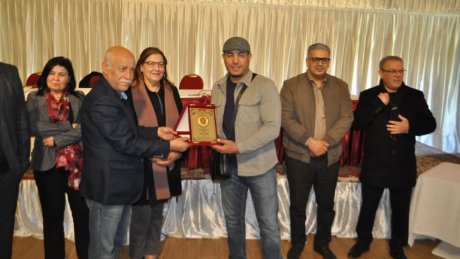 مؤتمر جامعة المعادن و الإلكترونيك : تكريم ثلة من نقابيي القطاع