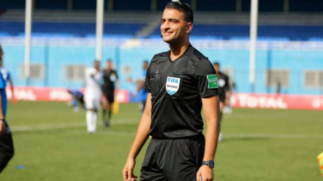 هيثم قيراط ضمن طاقم تحكيم مباراة الوداد و نادي أولمبيك أسفي في لقاء مغربي خالص في إطار ربع نهائي كأس الكاف